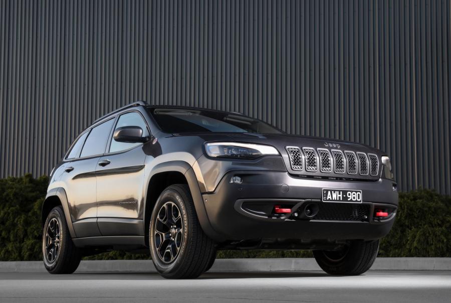  Jeep Cherokee Trailhawk (KL) 2018 года  (AU) (фото 24 из 42)